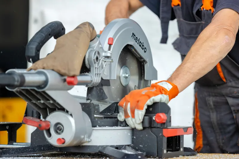 When Work Dries Up: How the Sharpest Tradespeople Use Slow Seasons to Pull Ahead of Everyone Else